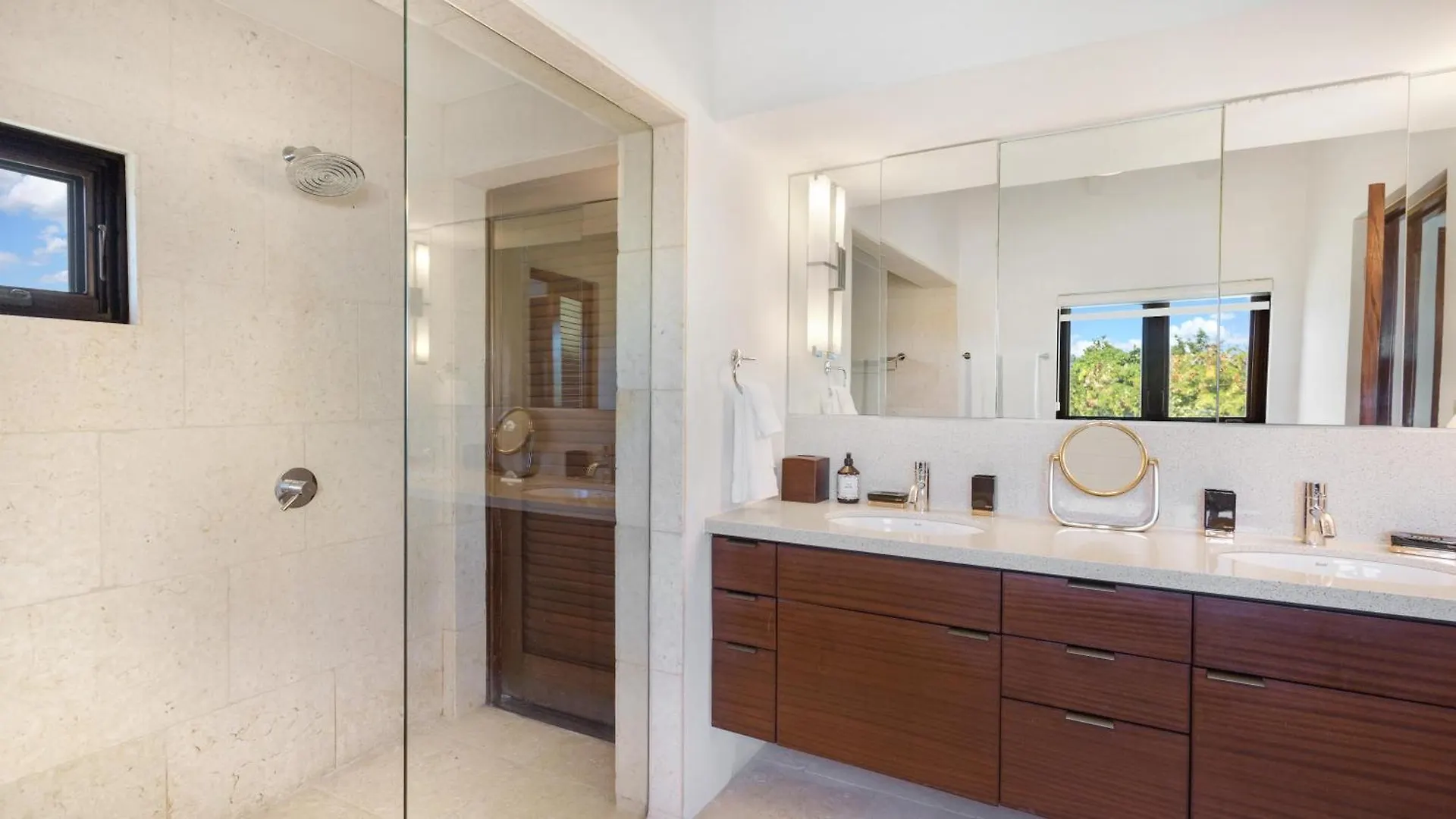 Songbird 4 Bedroom Anguilla Villa Валли