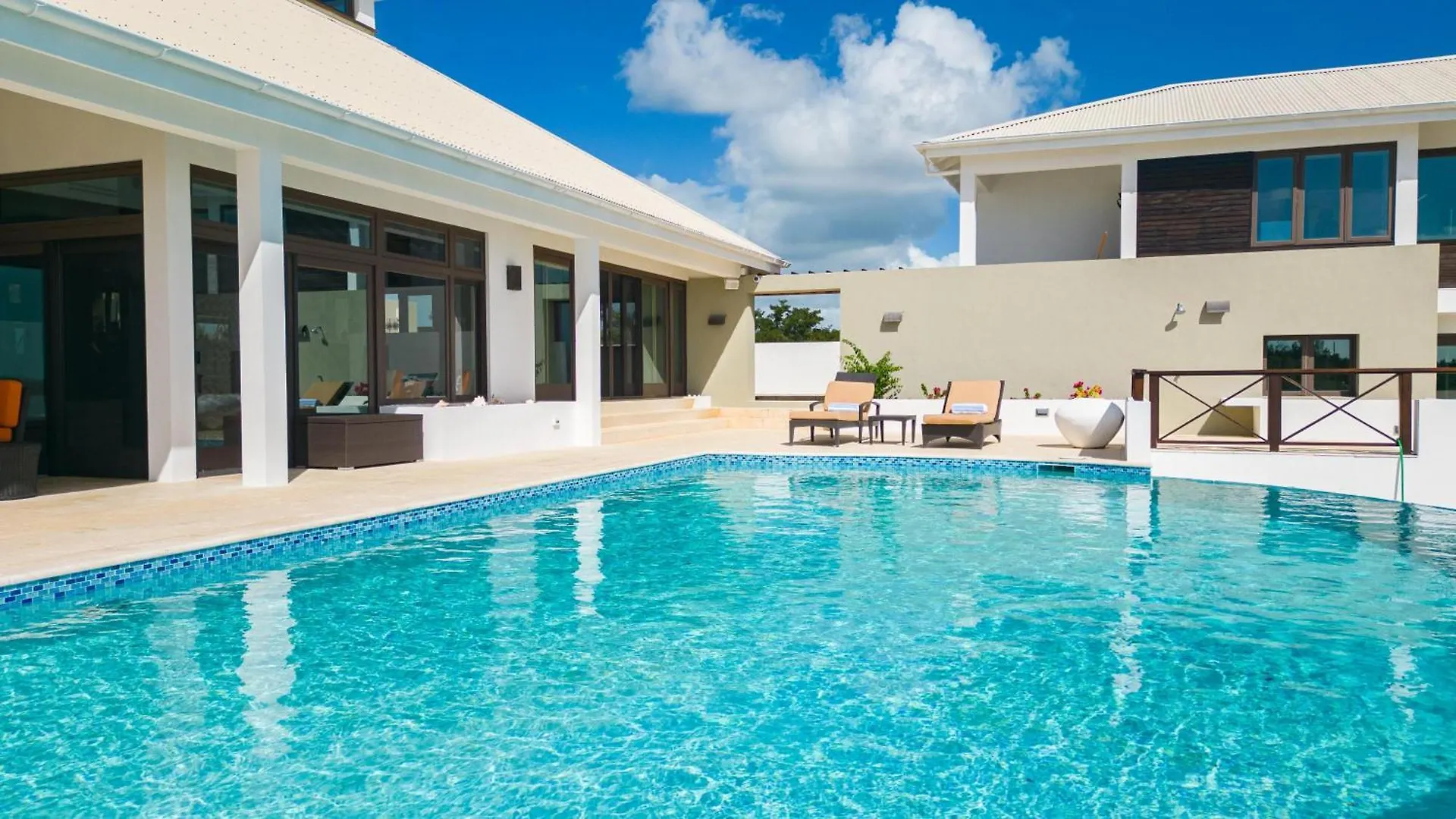 Апартаменты Songbird 4 Bedroom Anguilla Villa Валли